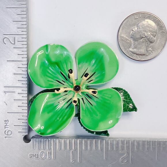Vintage 1960s Green Enamel Flower Brooch Layered Leaves Mod Mid Century Pin - Picture 8 of 10